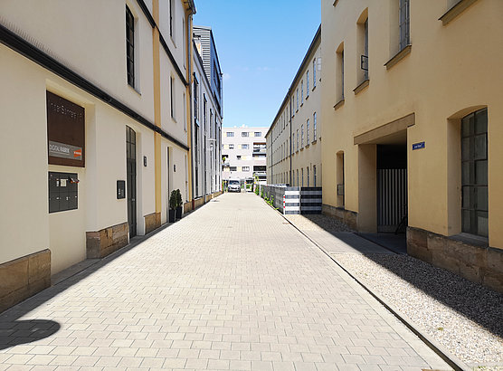 Gasse mit Zugang An Der Spinnerei 3