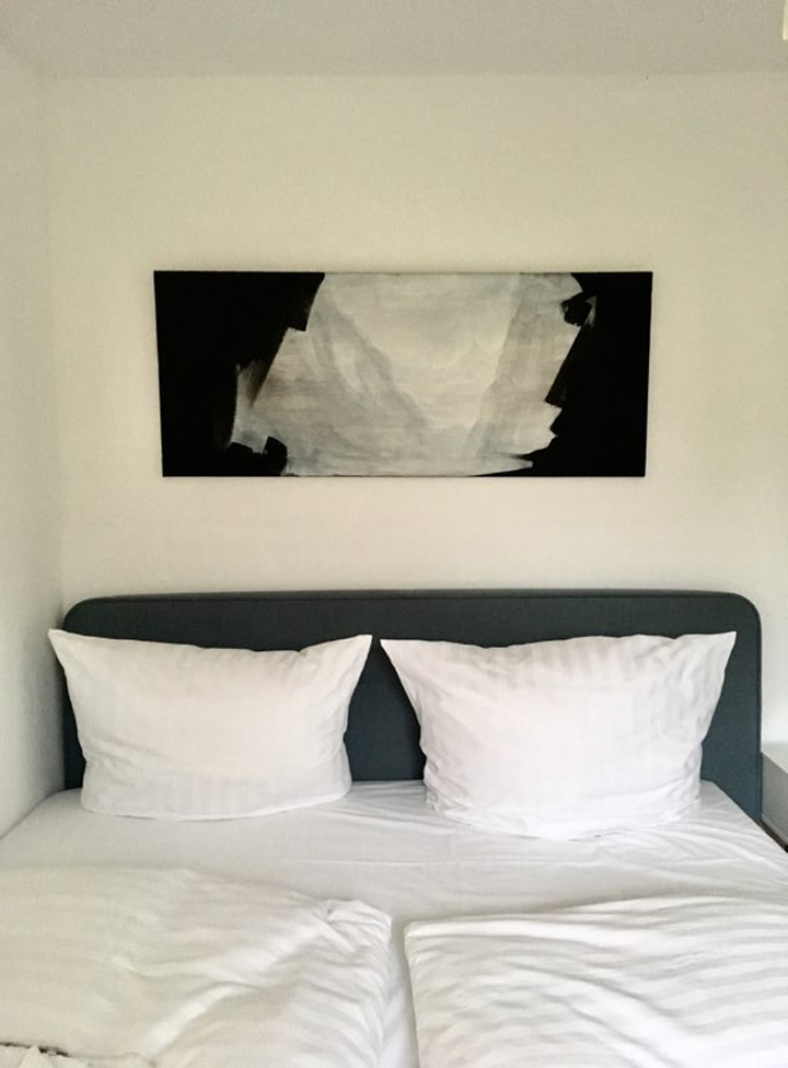 China (2008) Öl auf Leinwand, 120x50cm, Ferienhaus "Schatzinsel Prerow"